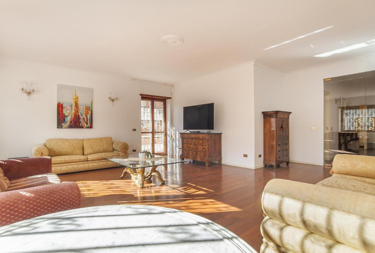 Eur Luminous And Large Family Terrace Apartment Рим Экстерьер фото