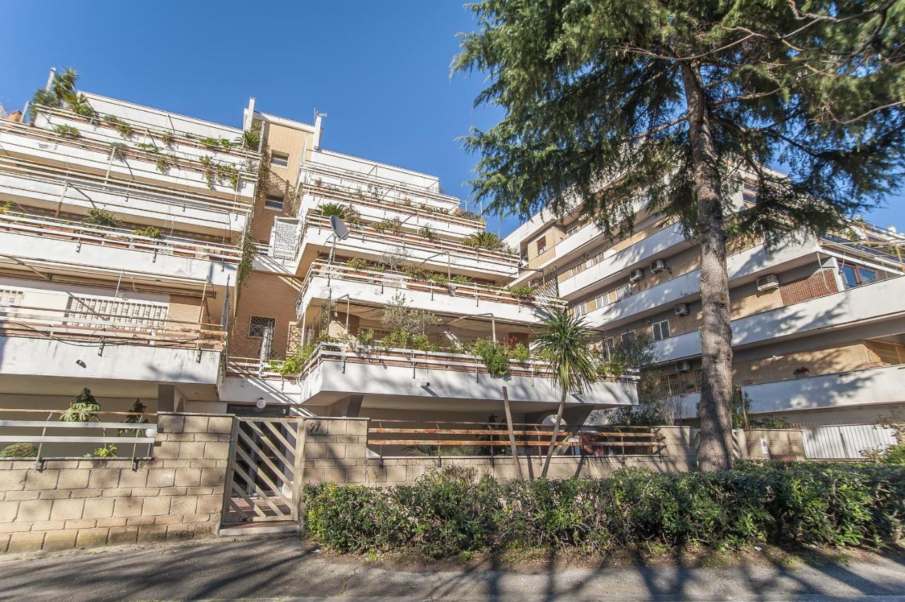 Eur Luminous And Large Family Terrace Apartment Рим Экстерьер фото